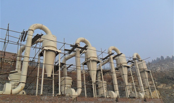 長壽4臺130磨機(jī)安裝現(xiàn)場_副本.jpg
